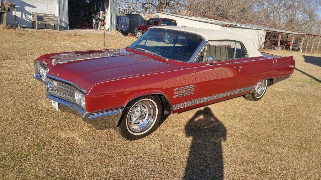 rare 4 speed 1964 Buick Wildcat custom convertile