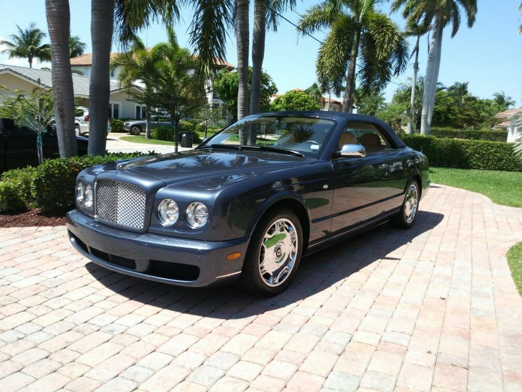 low miles 2007 Bentley Azure convertible