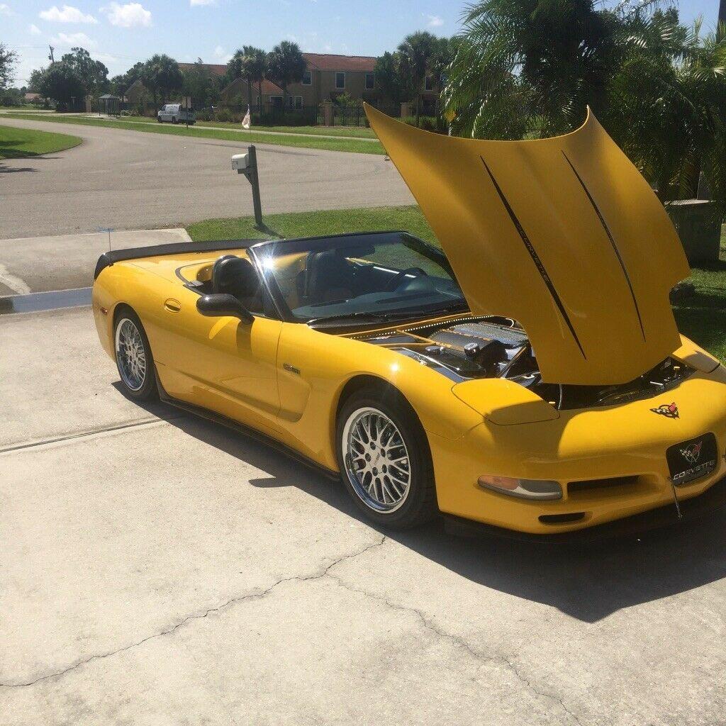 well maintained 2000 Chevrolet Corvette Z51 convertible