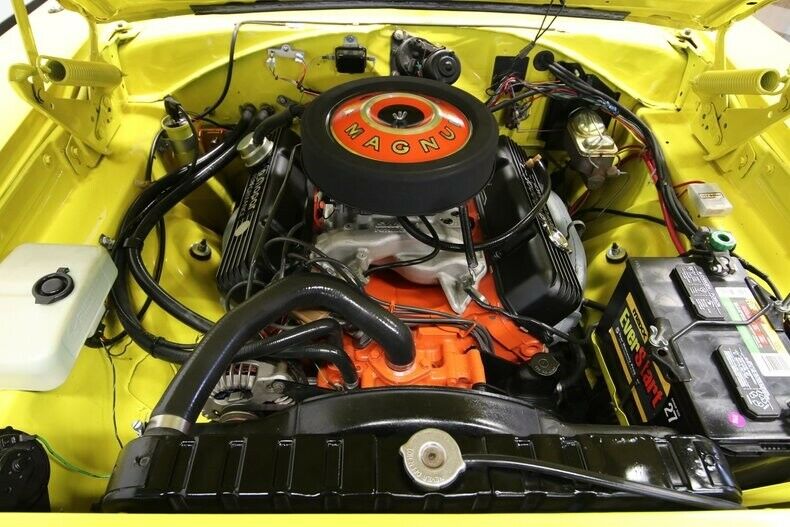 big block 1968 Dodge Charger Custom Convertible