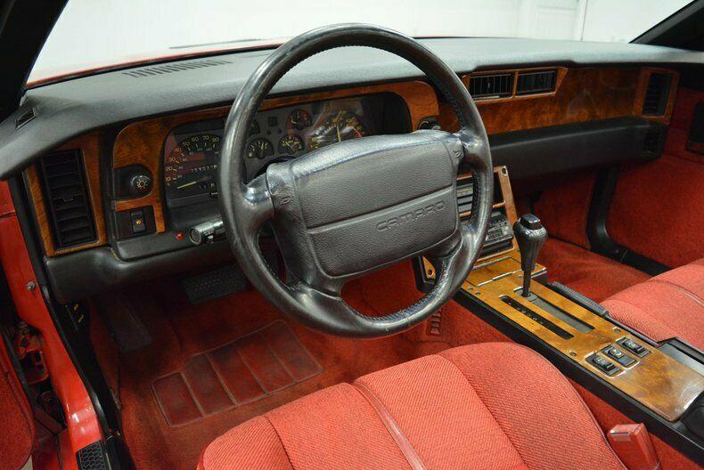 very nice 1990 Chevrolet Camaro IROC Z convertible