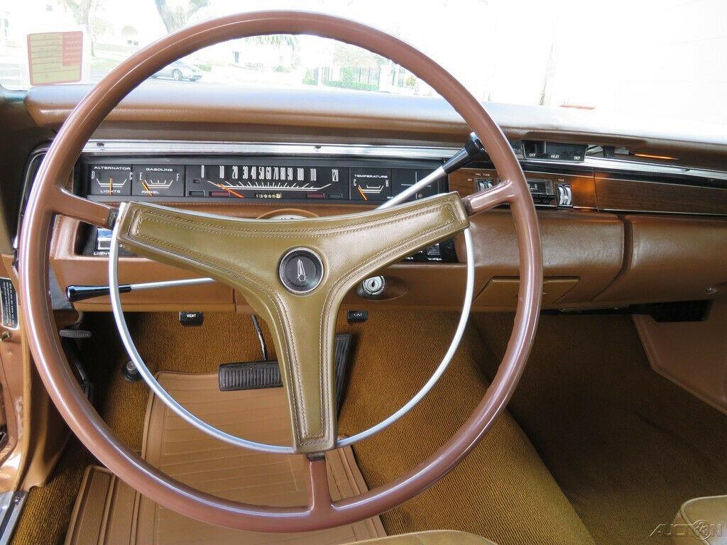 1969 Plymouth Road Runner Convertible Tribute 383 V8 [Fully Restored]