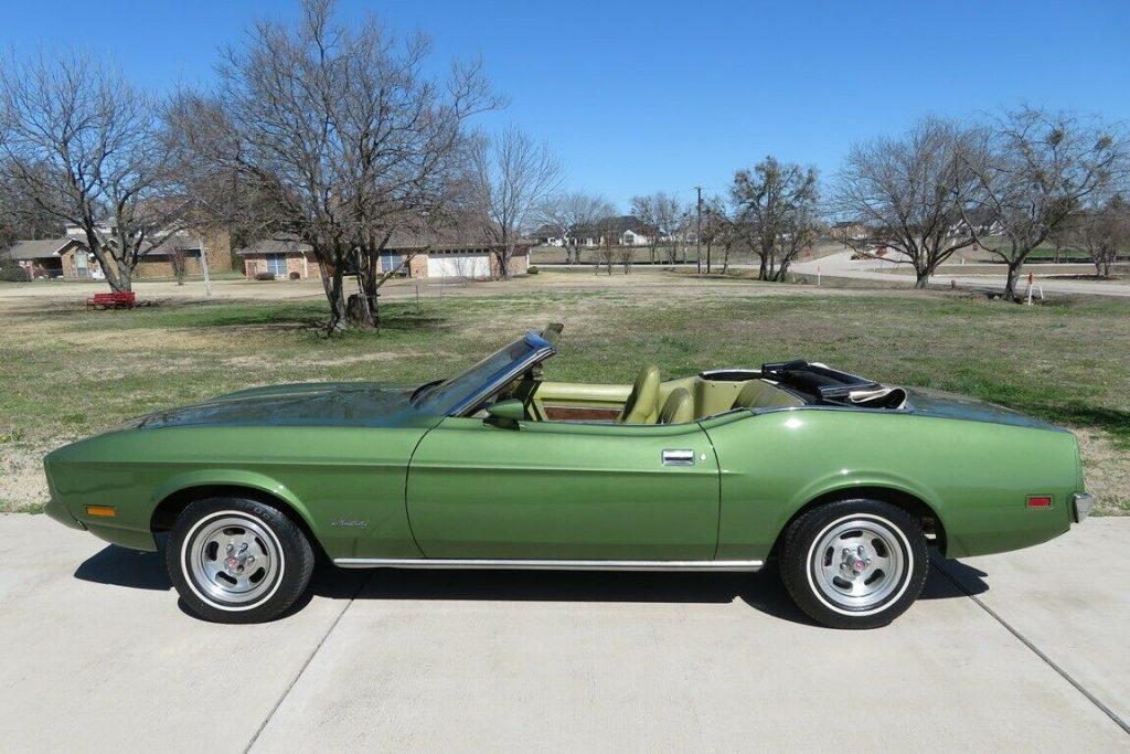 1973 Ford Mustang Convertible [original shape]