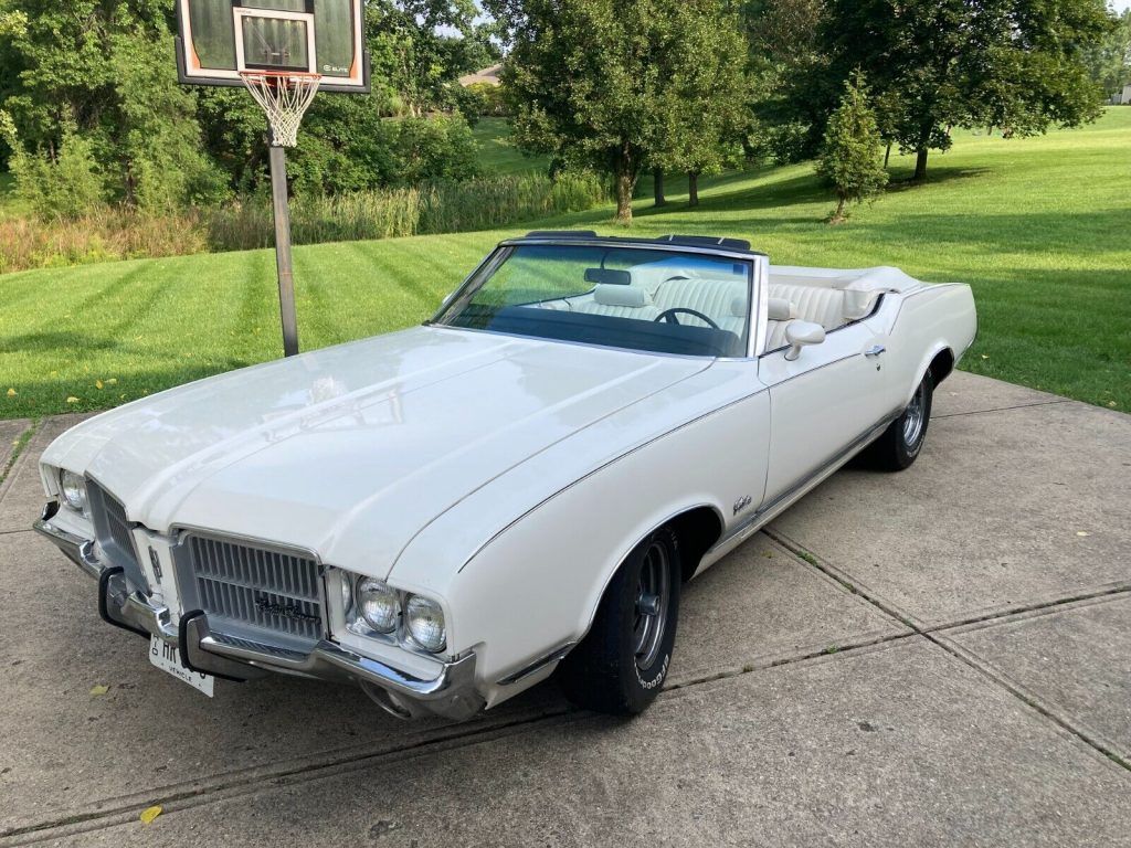 1971 Oldsmobile Cutlass Supreme Convertible [garage kept]