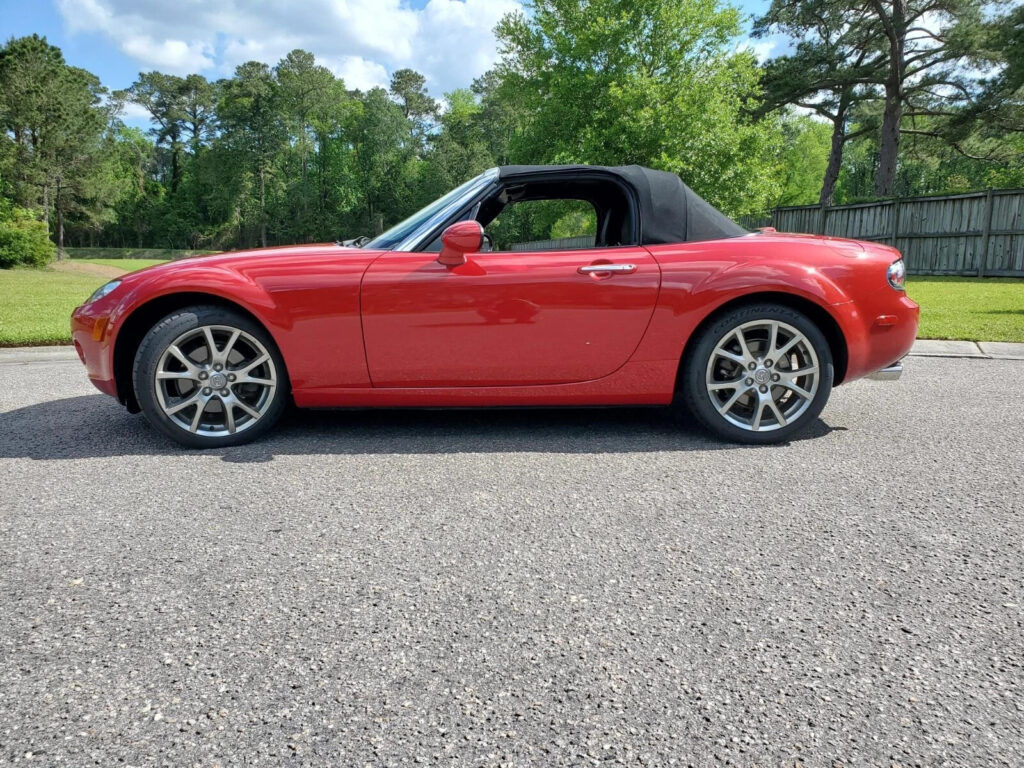 2006 Mazda MX-5 Miata 3rd Generation Limited
