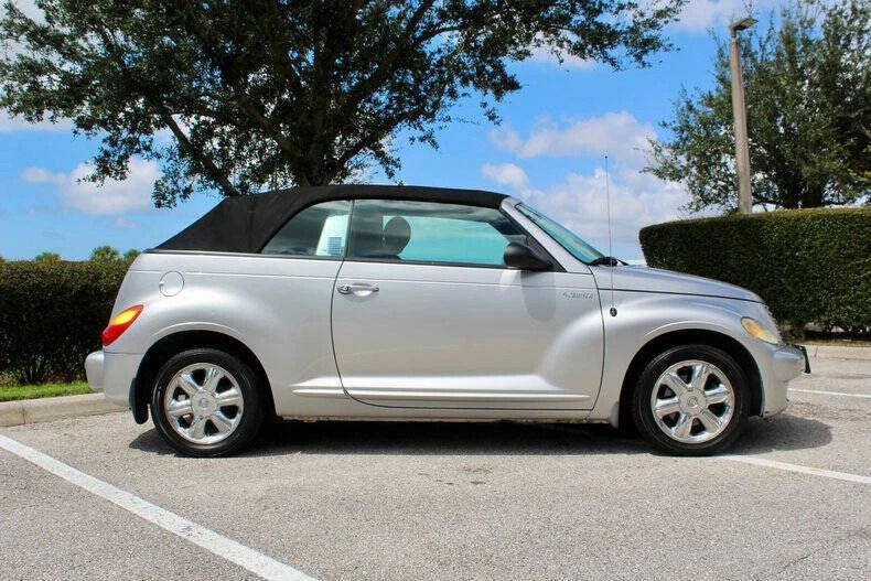 2005 Chrysler PT Cruiser Convertible