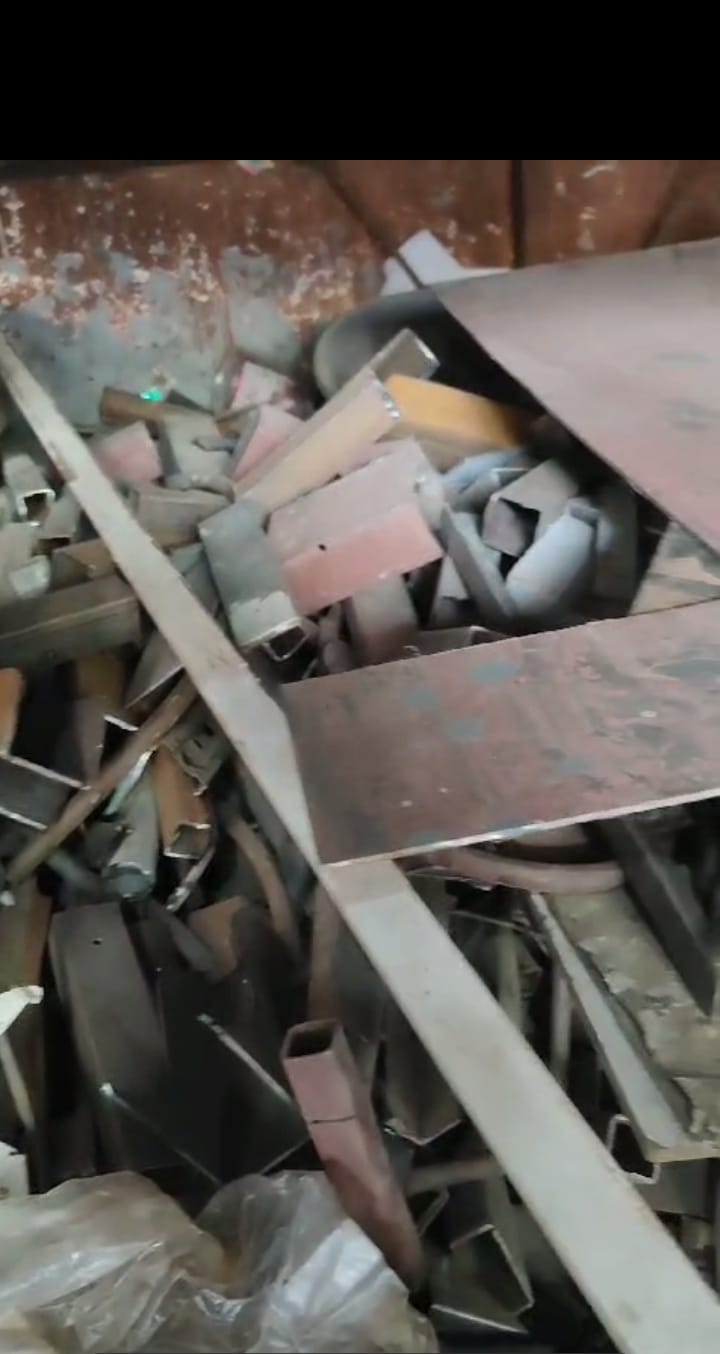 Solid Iron scrap 