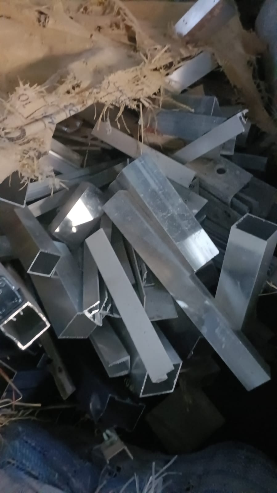 Aluminium Extrusions Scrap