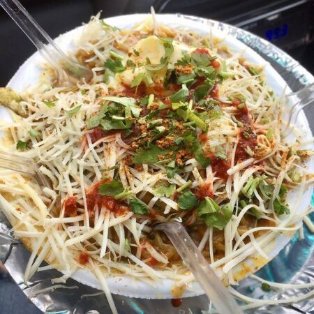 Delicious food items| Lasaniya maggie