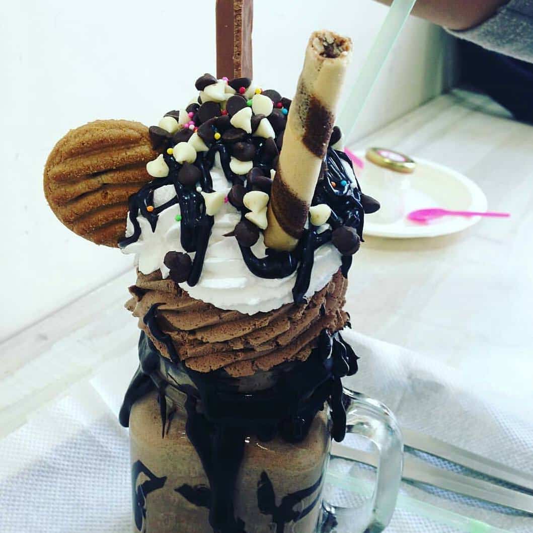 Best Dishes In Ahmedabad That You Must Try: Part 19 4 Ombre: Chocolate Shake | Best Dishes In Ahmedabad: Part 19