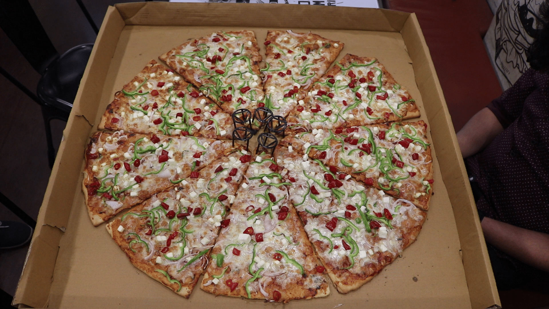 Fun, Fries And Pizza With American Food House 4 American Food House: Food | American Food House