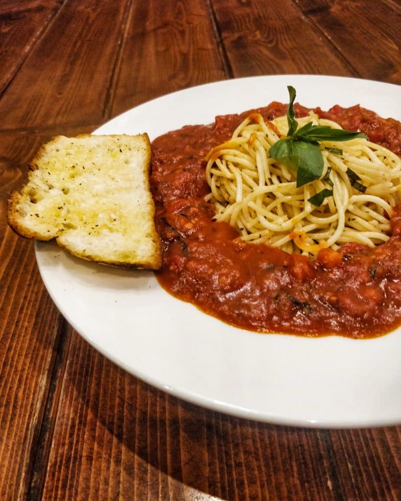 Cuppucino Cafe, Sindhu Bhavan Road - A New Place With New Delicacies. 8 spaghetti| bolognese| garlic bread| spanish| cuppucino|drooling food