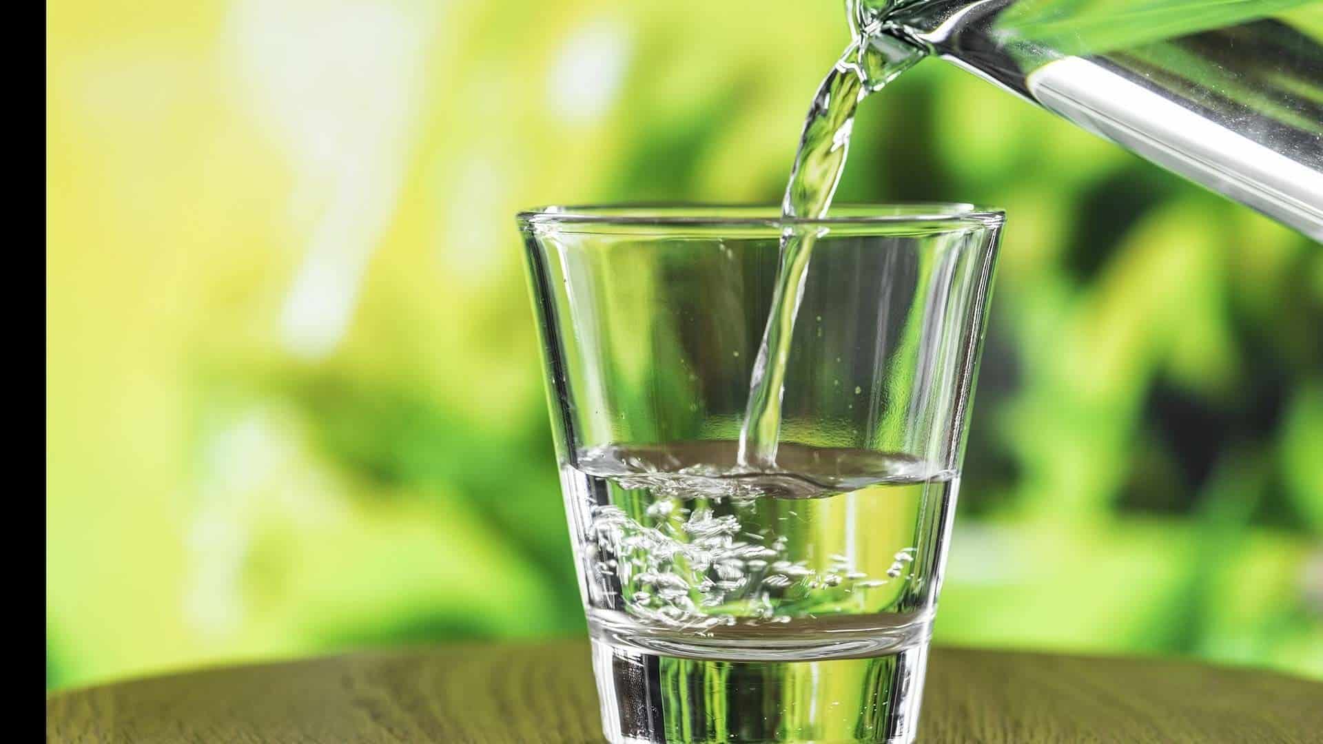 Healthy Things To Be Included In Your Diet 4 Healthy Things | Water