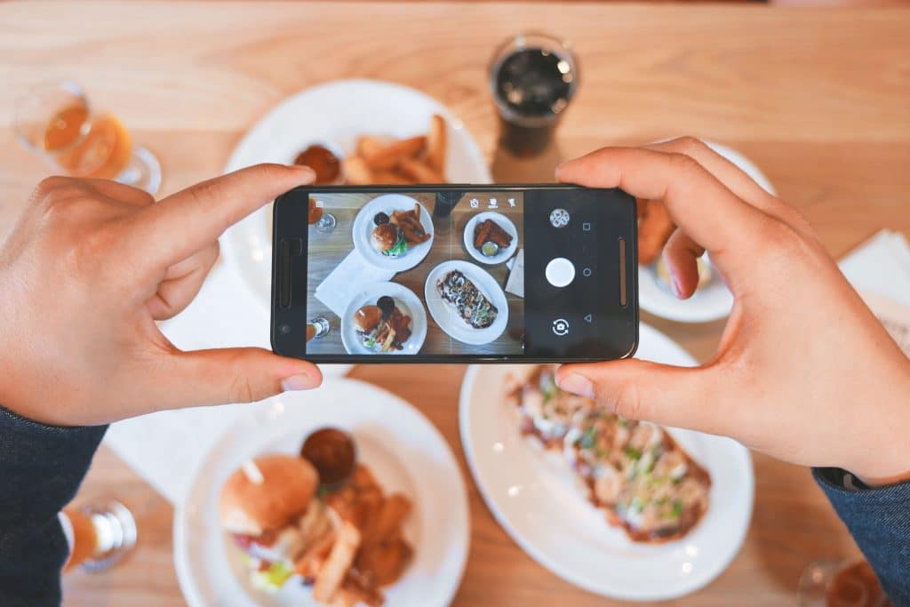 7 Instagram Influencers You Must Follow If You Are A Foodie 1
