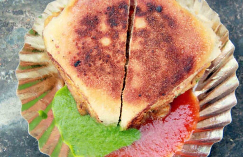 Best Street Food Places in Udaipur 12 Places for Street Food in Udaipur| Dabelis at Shankar