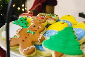 Famous Traditional Christmas Dishes 1 Famous Traditional Christmas Dishes| Gingerbread Cookies
