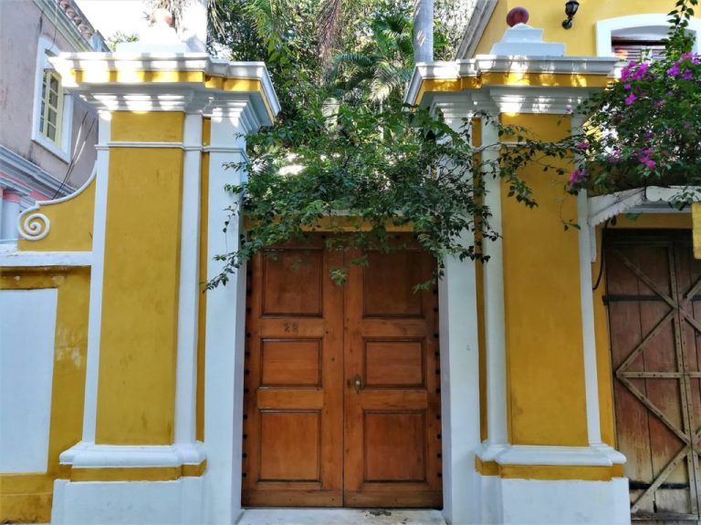 Best Cafes in Pondicherry| Cover Image