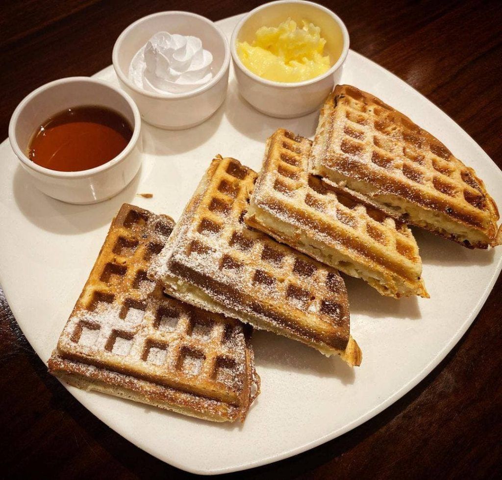 5 Cafes and Restaurants For Fancy Breakfast in Ahmedabad 3 Breakfast in Ahmedabad| The Project Cafe