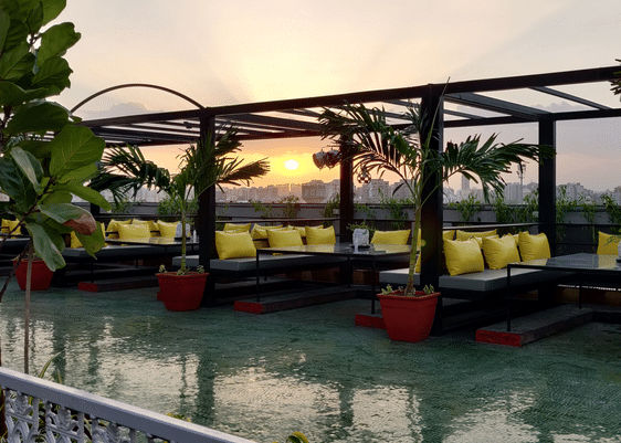 15 Newly Opened Food Places in Ahmedabad 2 Newly Opened Food Places Ahmedabad| Veranda Rooftop Cafe