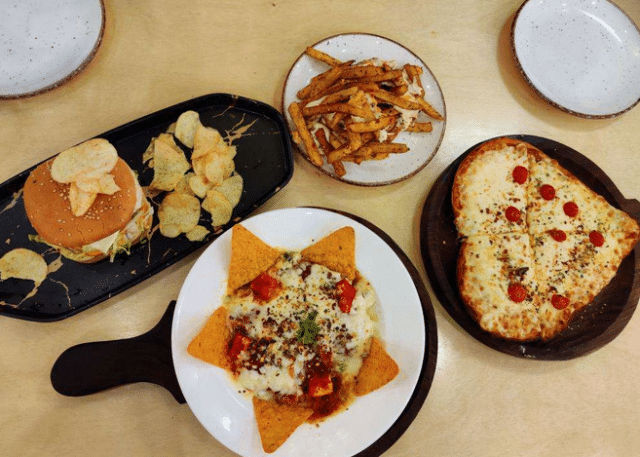 15 Newly Opened Food Places in Ahmedabad 8 Newly Opened Food Places| Xero Degrees