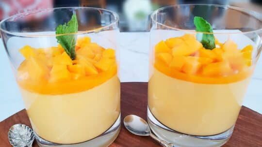 6 DIY Dishes You Can Easily Make With Fruits 1 DIY dishes with fruits| Mango mousse