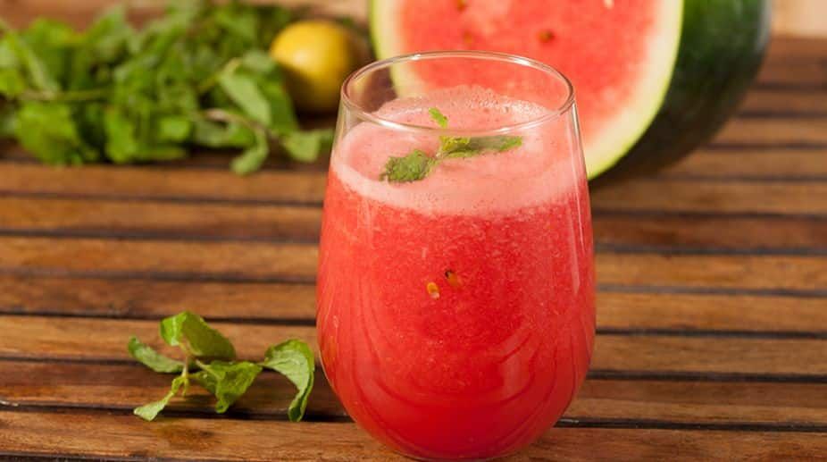 8 Best Drinks For Summer In Ahmedabad 2 Drinks For Summer In Ahmedabad| Feature Image