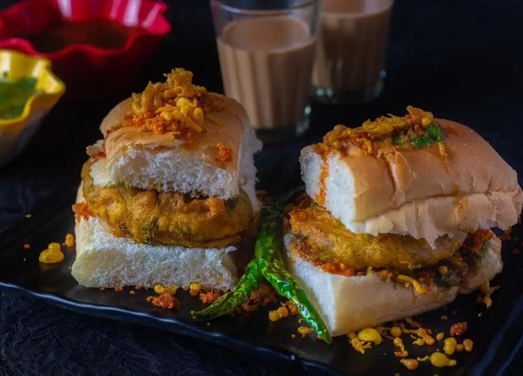 10 Tempting Food Dishes To Relish This Monsoon 8 Dishes To Relish This Monsoon| Vada Pav