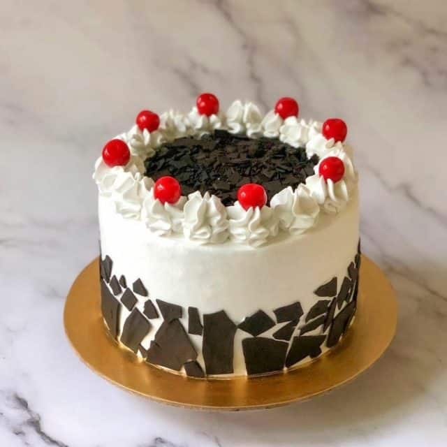 7 Nostalgic Food Items That Remind Us Of The Good Old School Days 1 nostalgic food items - black forest cake