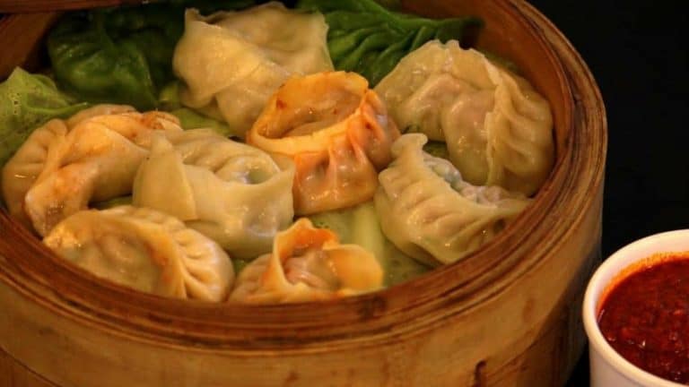 momos in ahmedabad