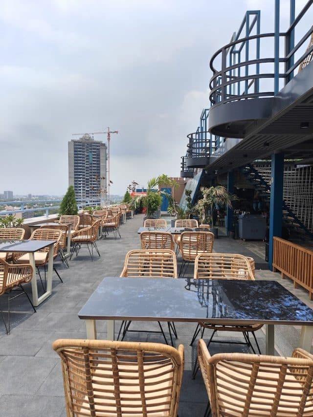 15 Newly Opened Food Places in Ahmedabad 5 Xia Rooftop Bistro