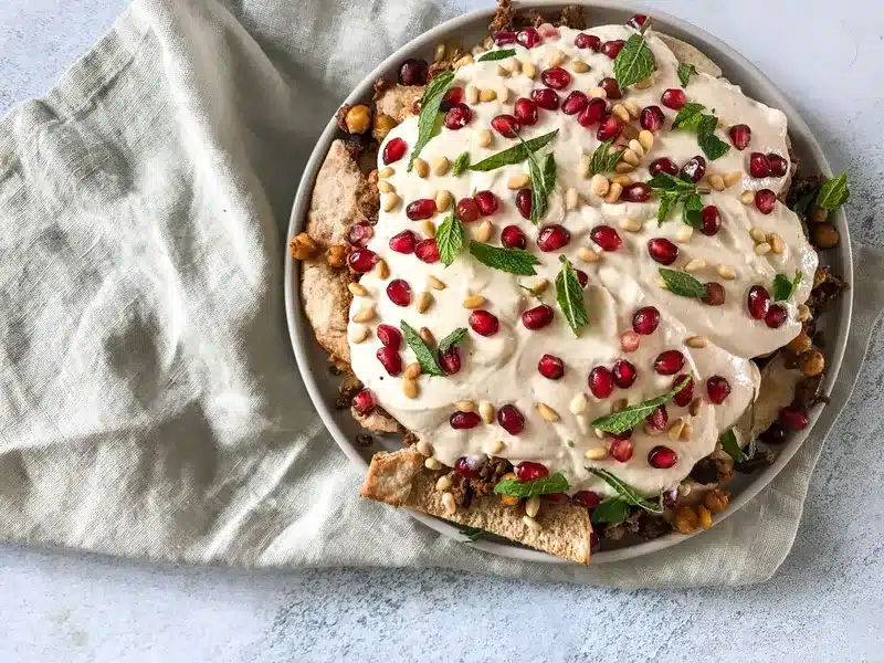 Exploring Indian Cuisine around BAPS Hindu Mandir, Abu Dhabi 7 Fatteh: Abu Dhabi's traditional veg masterpiece