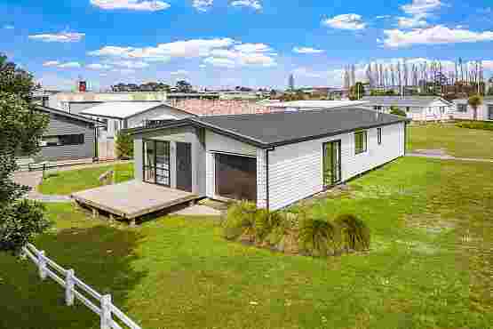 West Auckland/North & Central Auckland show home
