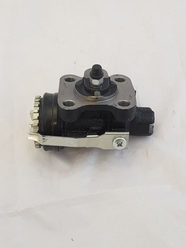 CYLINDER, WHEEL FRONT LH FORWARD