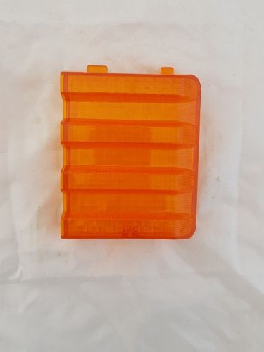 LENS, TAIL LIGHT INDICATOR RH