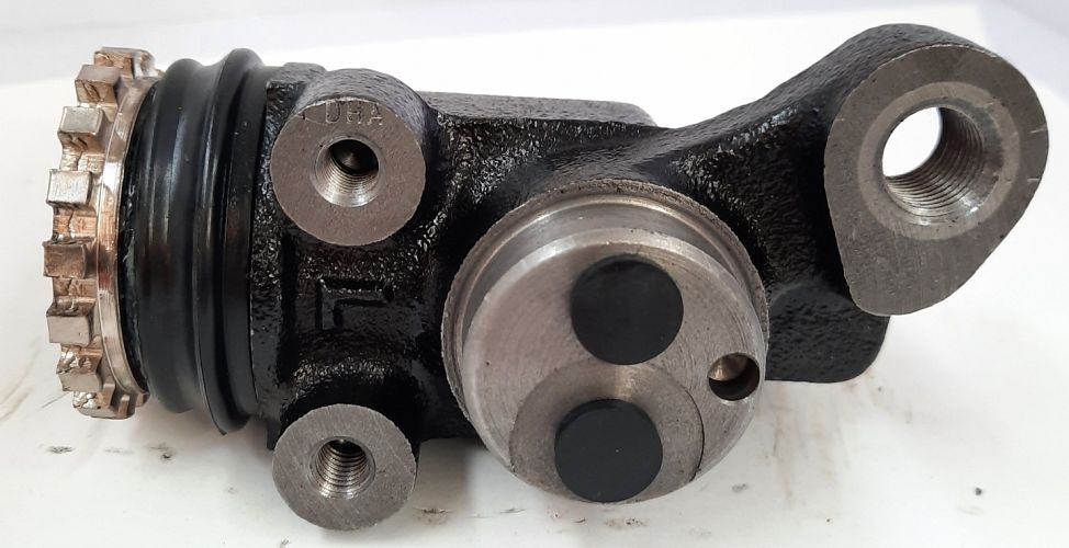 CYLINDER,WHEEL