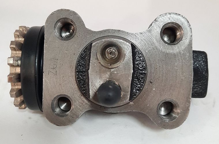 CYLINDER,WHEEL LH FRONT ISUZU