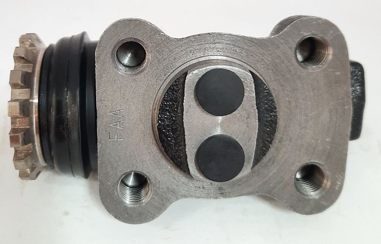 CYLINDER,WHEEL RH FRONT ISUZU 