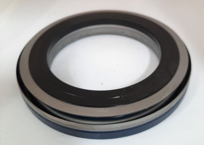 SEAL, CRANK FRONT