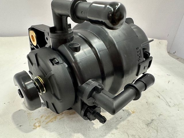 FUEL FILTER ASSEMBLY