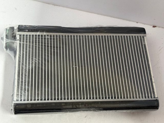 EVAPORATOR