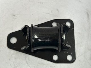 TORSION PAD CAB MOUNT