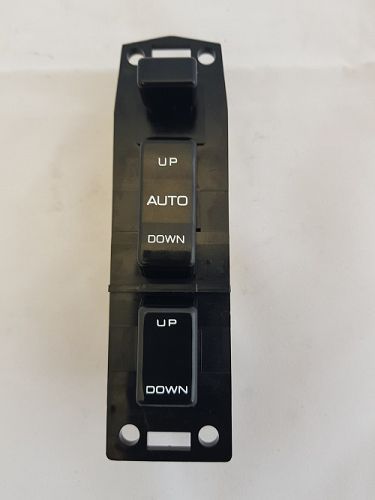 SWITCH, WINDOW RH