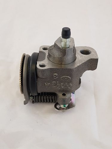 CYLINDER, WHEEL FRONT