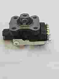 CYLINDER, WHEEL FRONT RH REARWARD