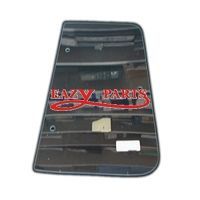 GLASS, CAB SIDE VENT RH