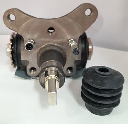 CYLINDER,WHEEL RH REAR