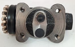 CYLINDER,WHEEL LH FRONT