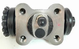 CYLINDER,WHEEL RH REAR