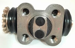CYLINDER,WHEEL RH REAR