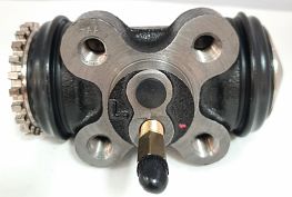 CYLINDER,WHEEL LH REAR